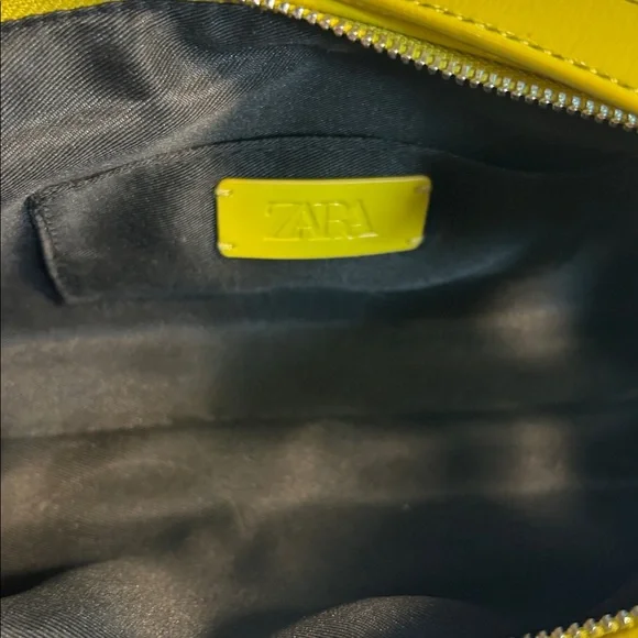 NWOT Zara Chartreuse Crossbody - Picture 4 of 4